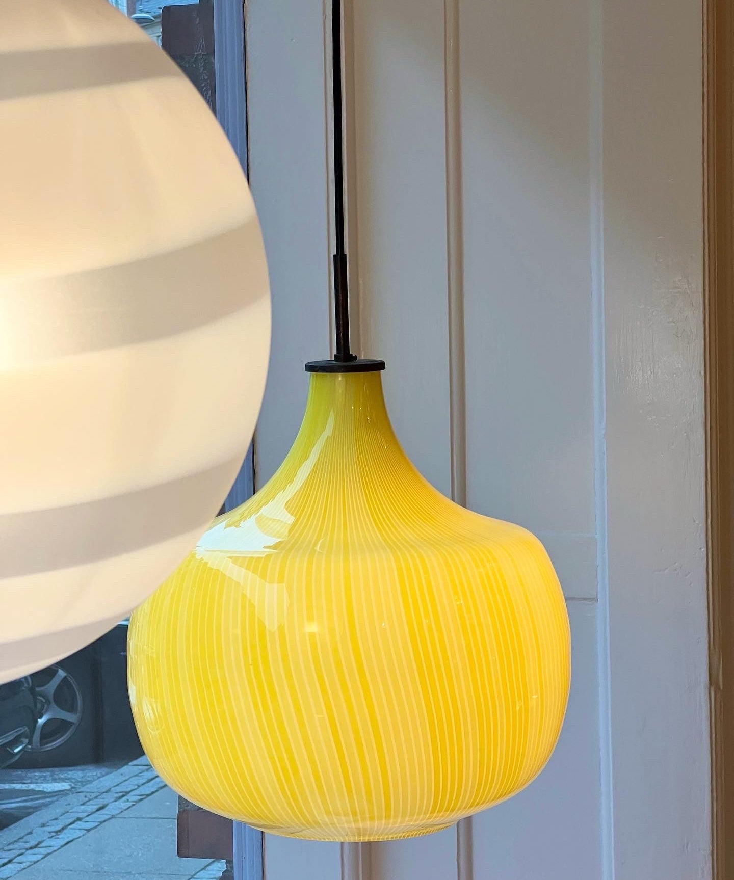 Vintage Massimo Vignelli yellow ceiling lamp (D35)