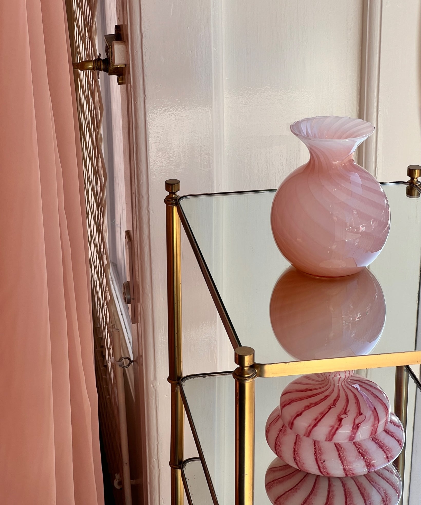 Vintage pink swirl Murano vase