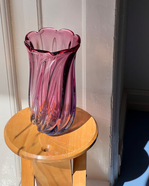Large vintage pink/purple Murano vase