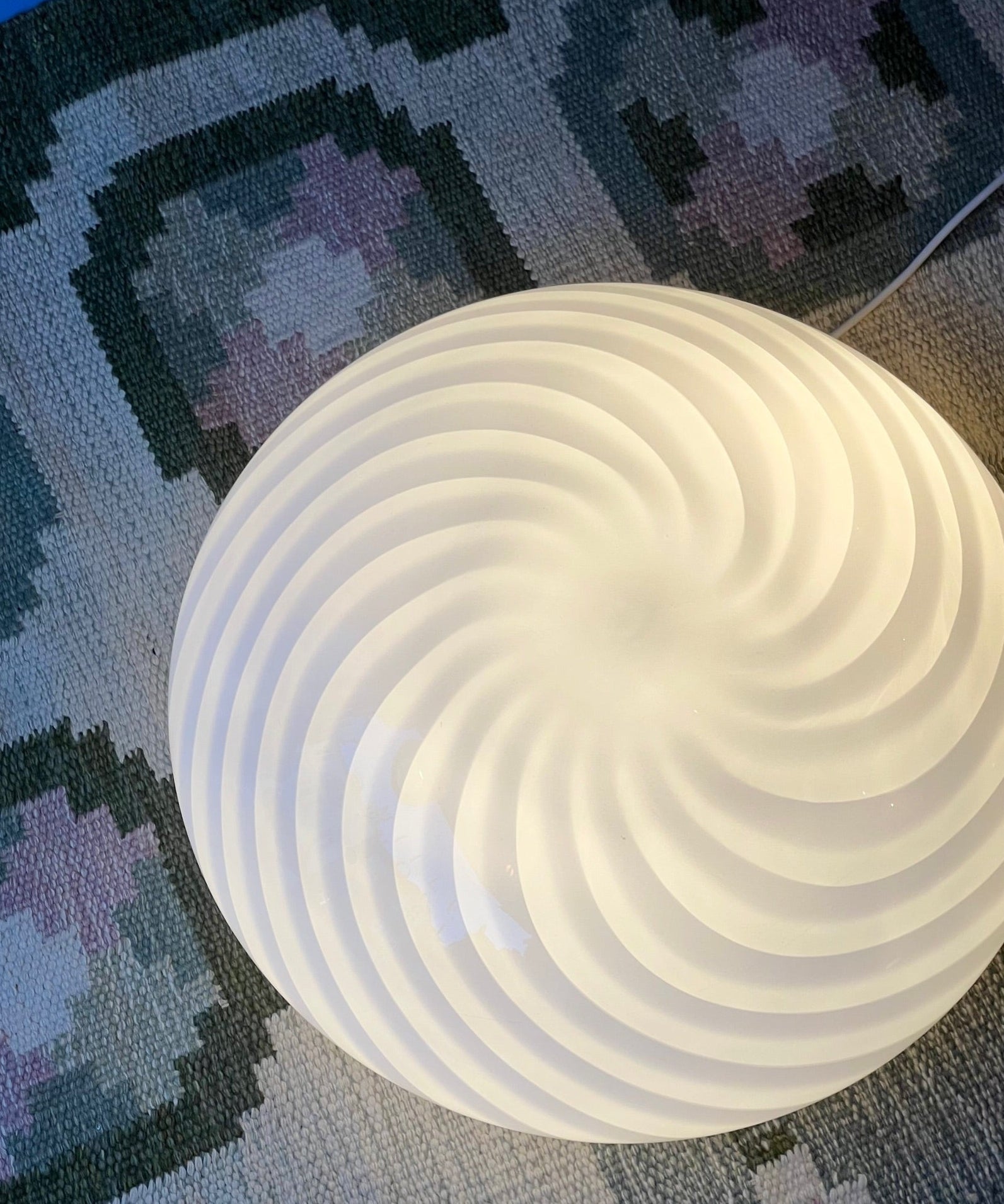Large vintage Murano white swirl ceiling/wall lamp (D43)