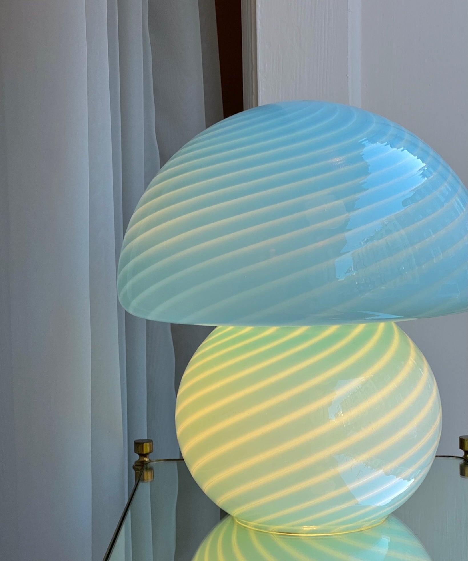 Vintage light blue Murano mushroom table lamp - Large