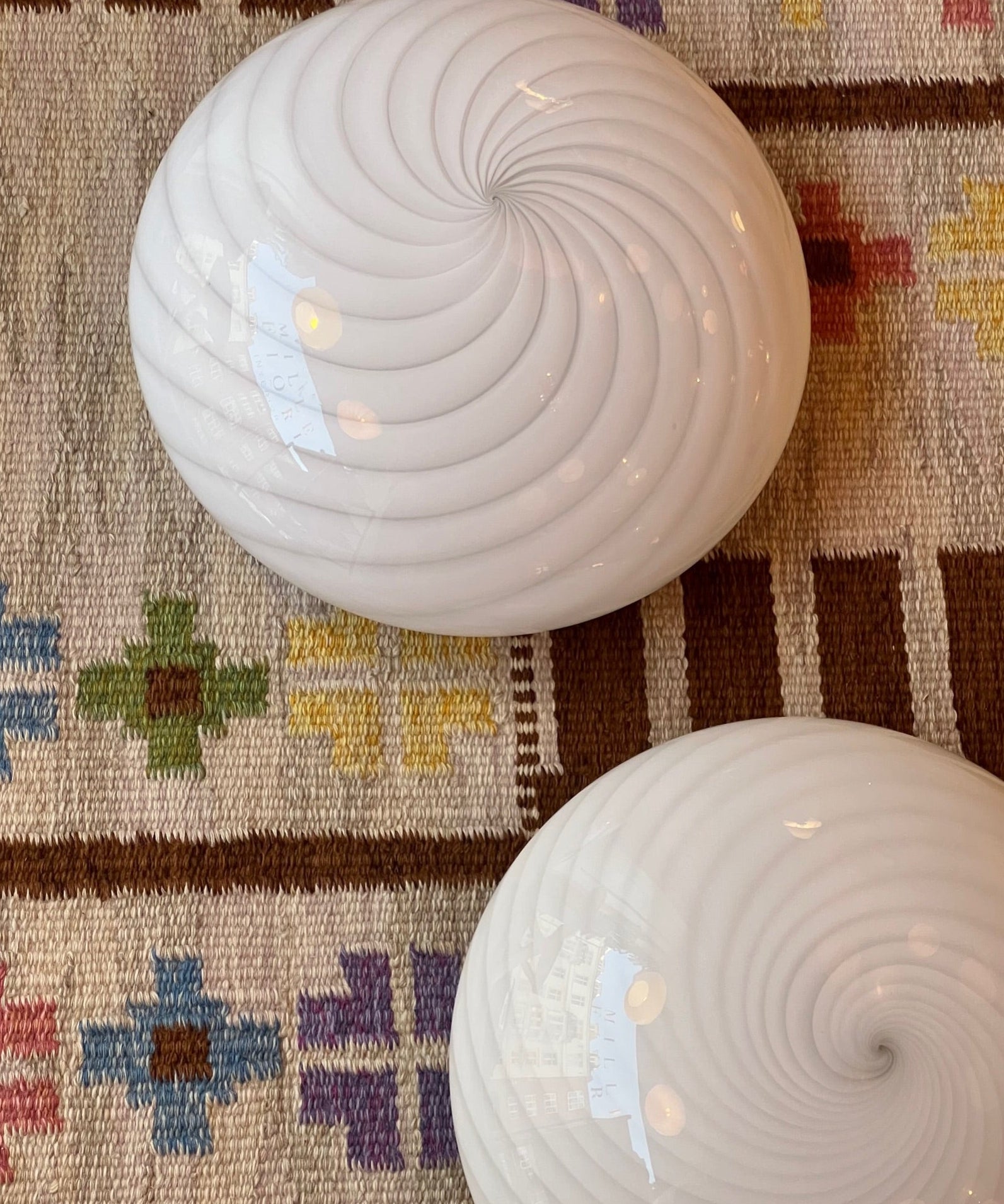 Vintage Murano white swirl ceiling/wall lamp (D40)