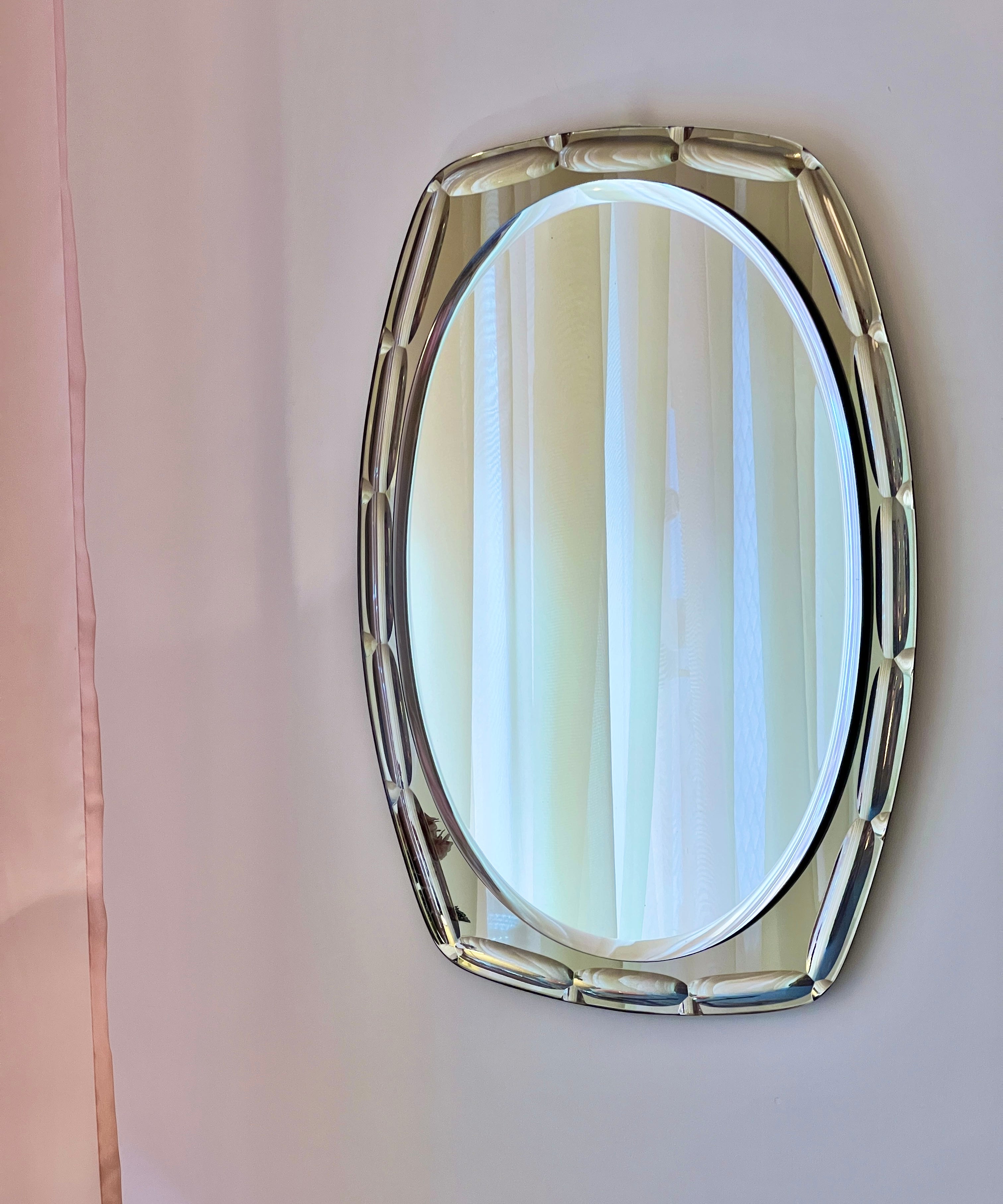 Vintage rosegold/brown oval Italian Mirror