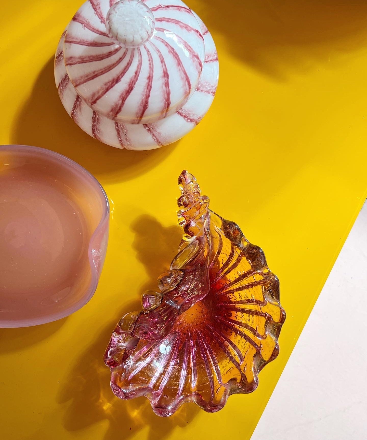 Vintage pink/clear/golden Murano shell bowl