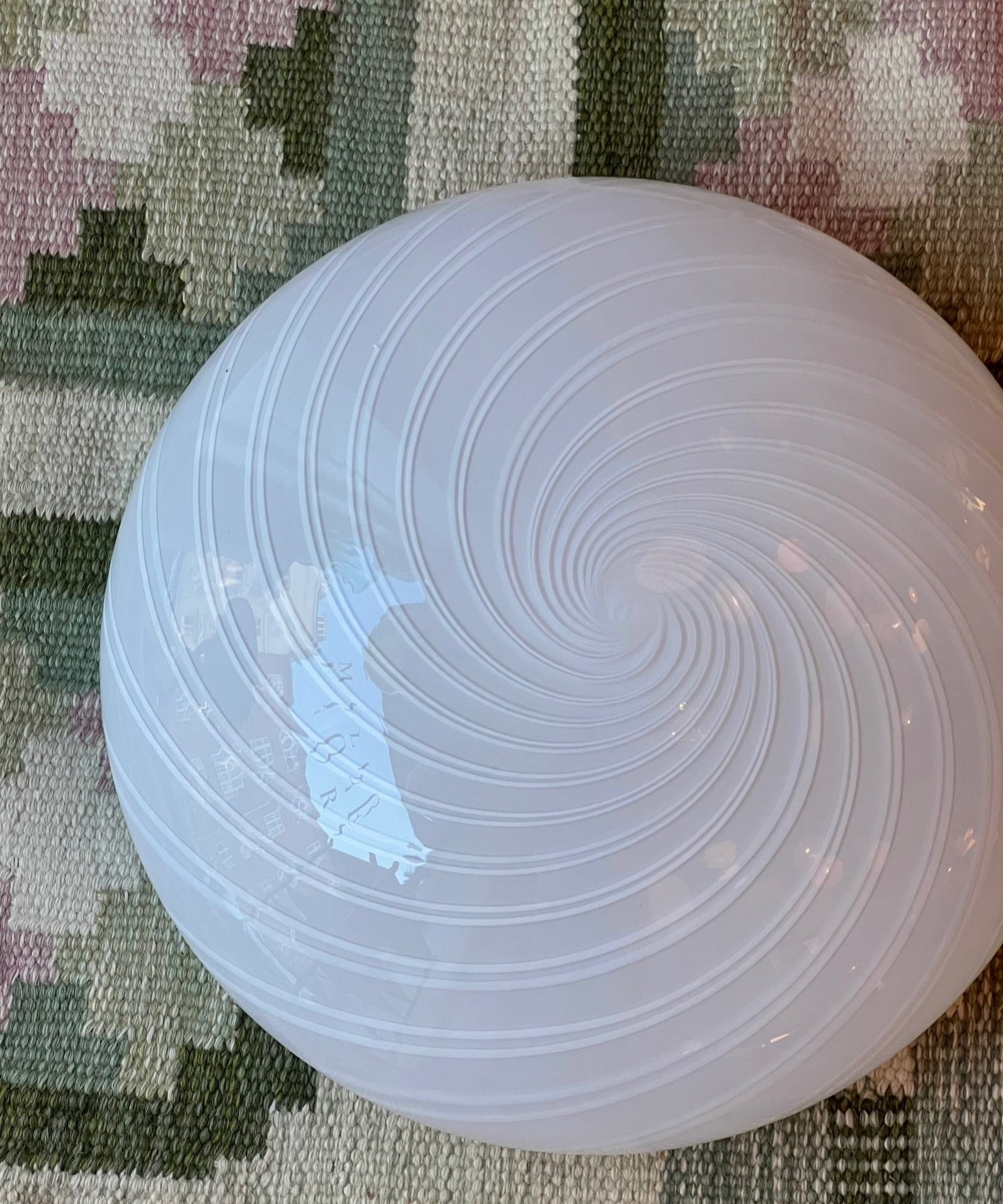 Vintage Murano creme/white swirl ceiling/wall lamp (D38)