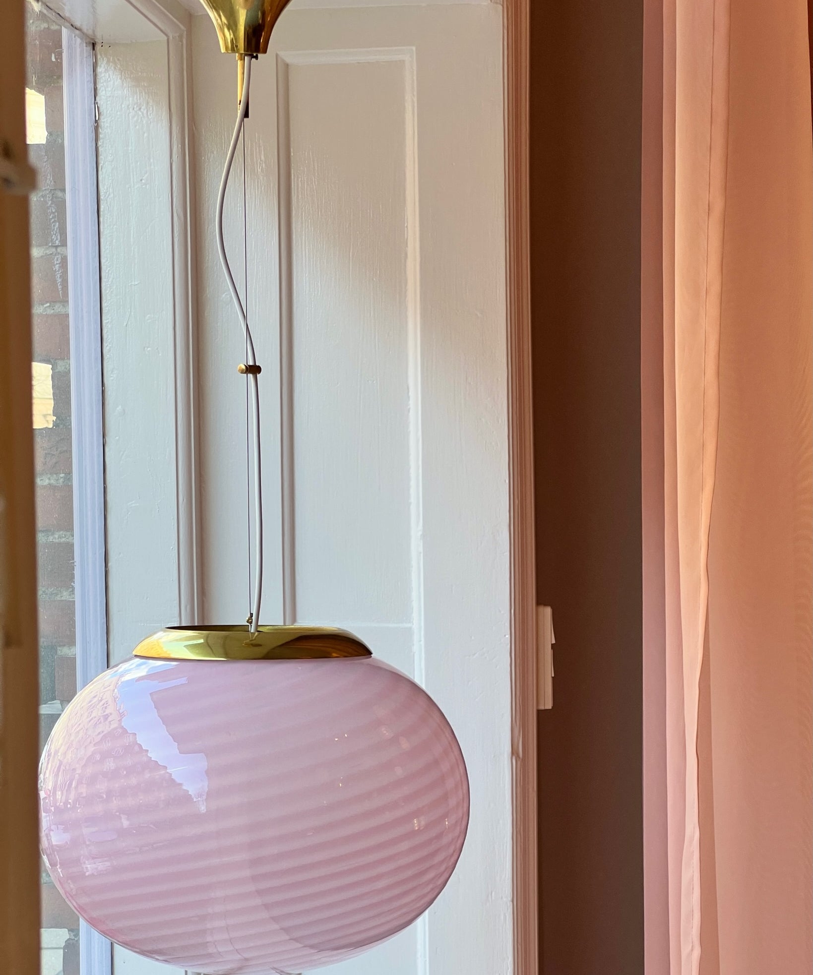Vintage Murano oval pink swirl ceiling lamp (D40)