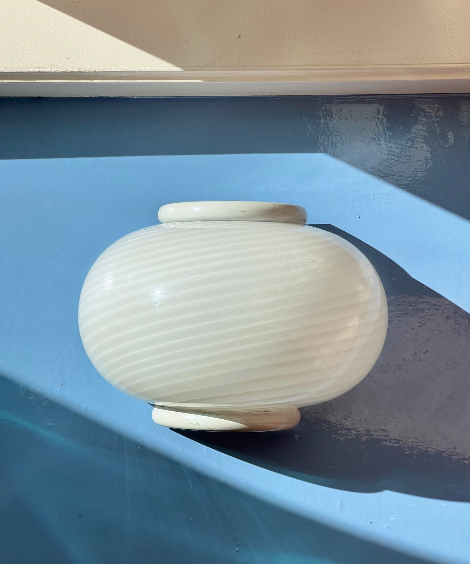 Vintage white swirl Murano wall lamp