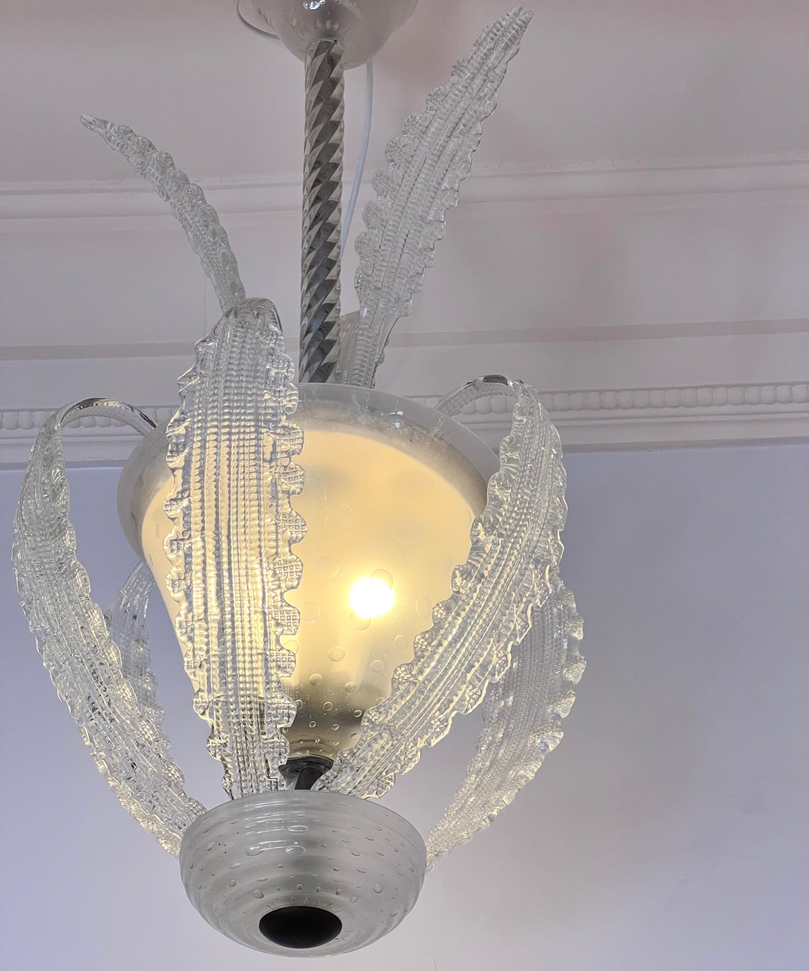 Barovier and Toso classic Murano glass leaves chandelier