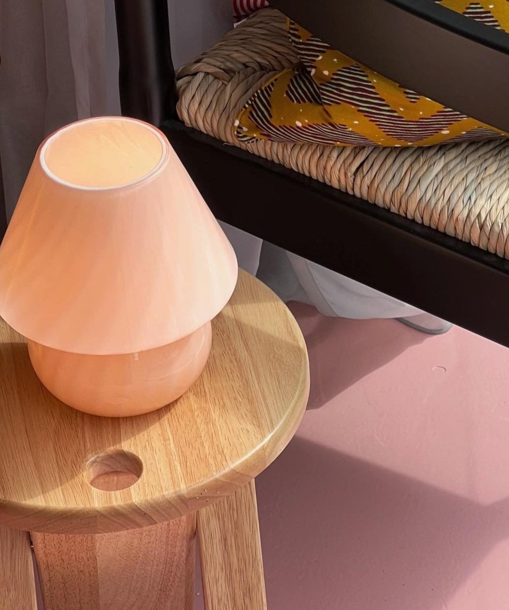 Vintage peach Murano mushroom table lamp - Small