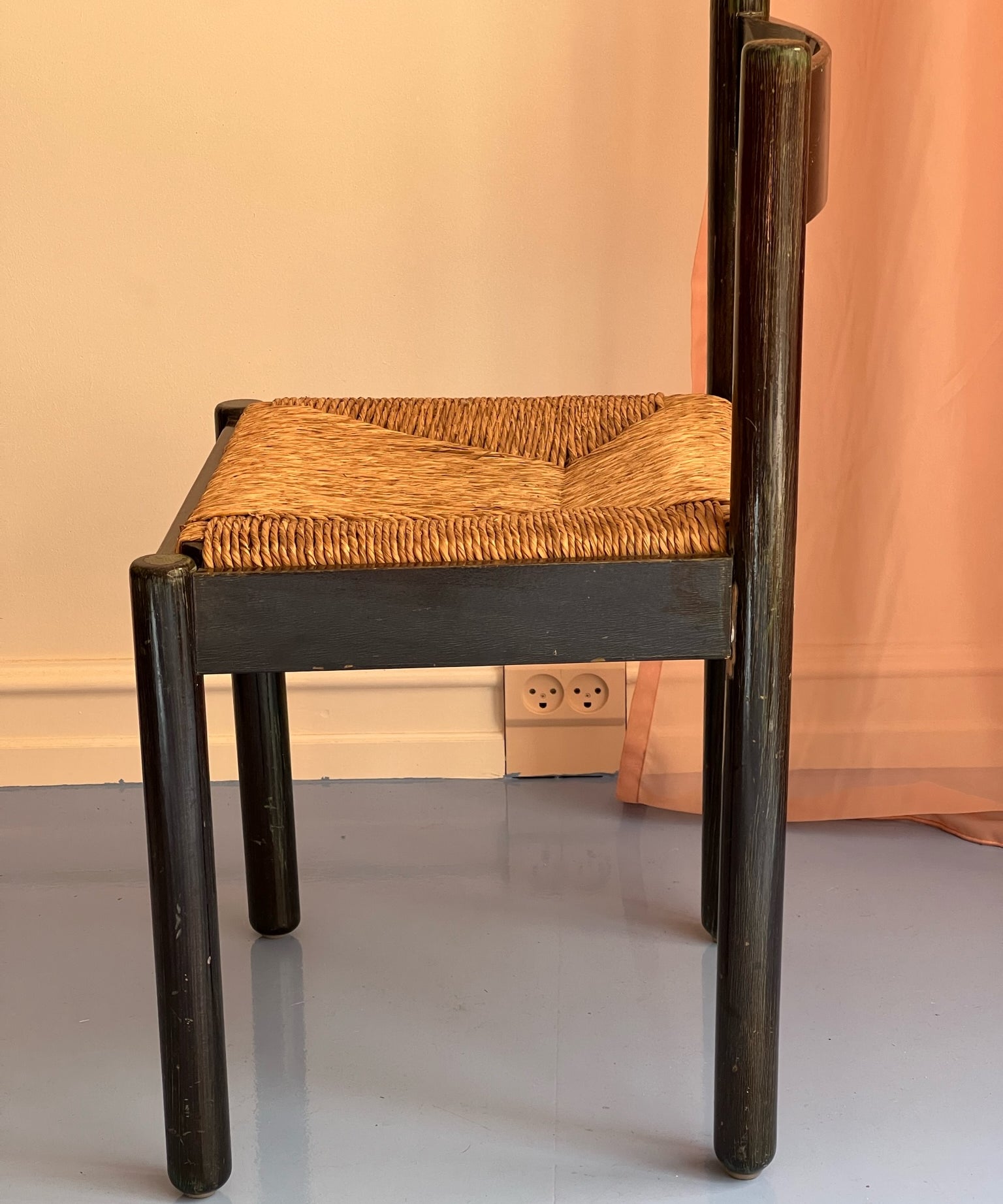 Carimate chair by Vico Magistretti