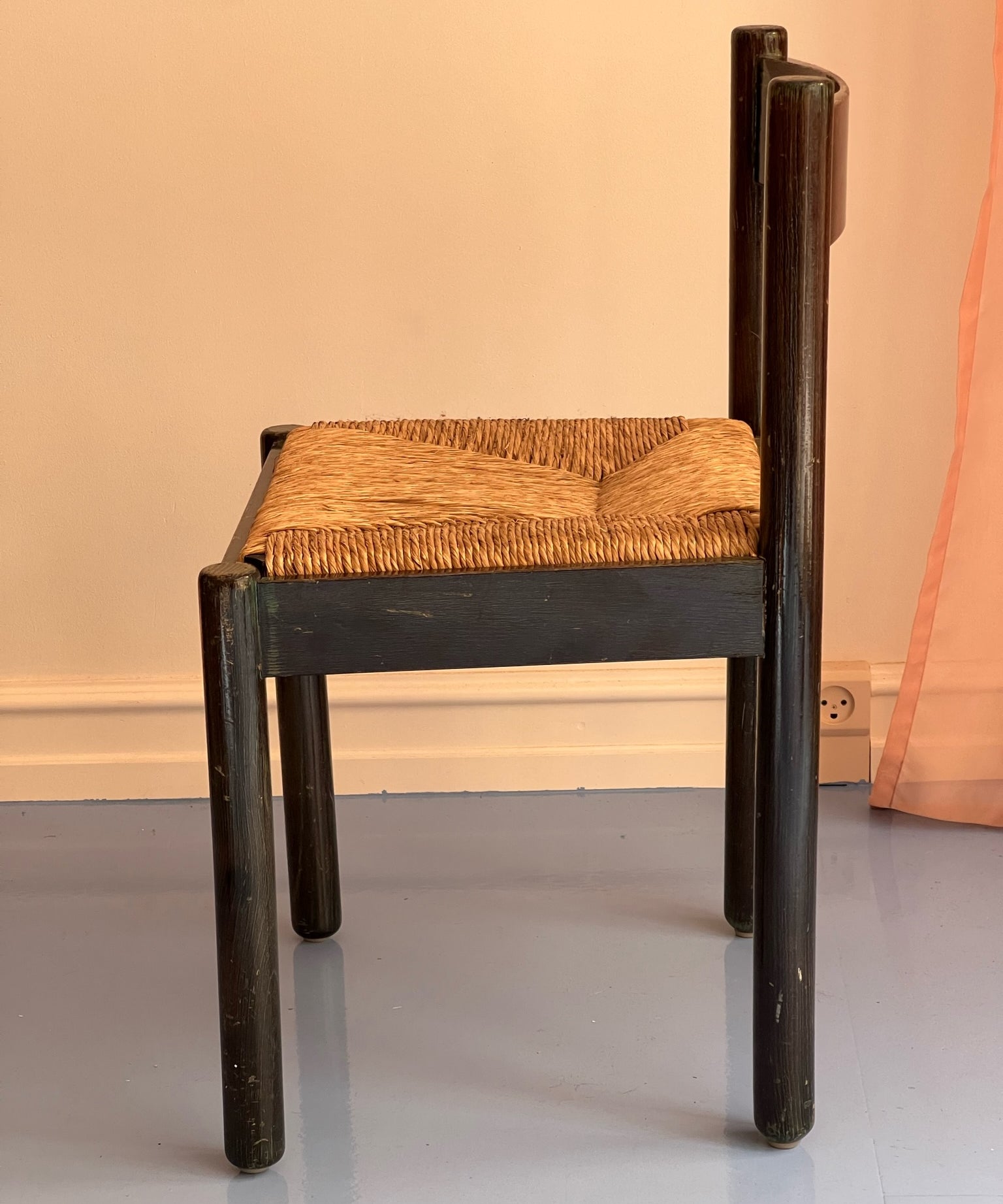 Carimate chair by Vico Magistretti