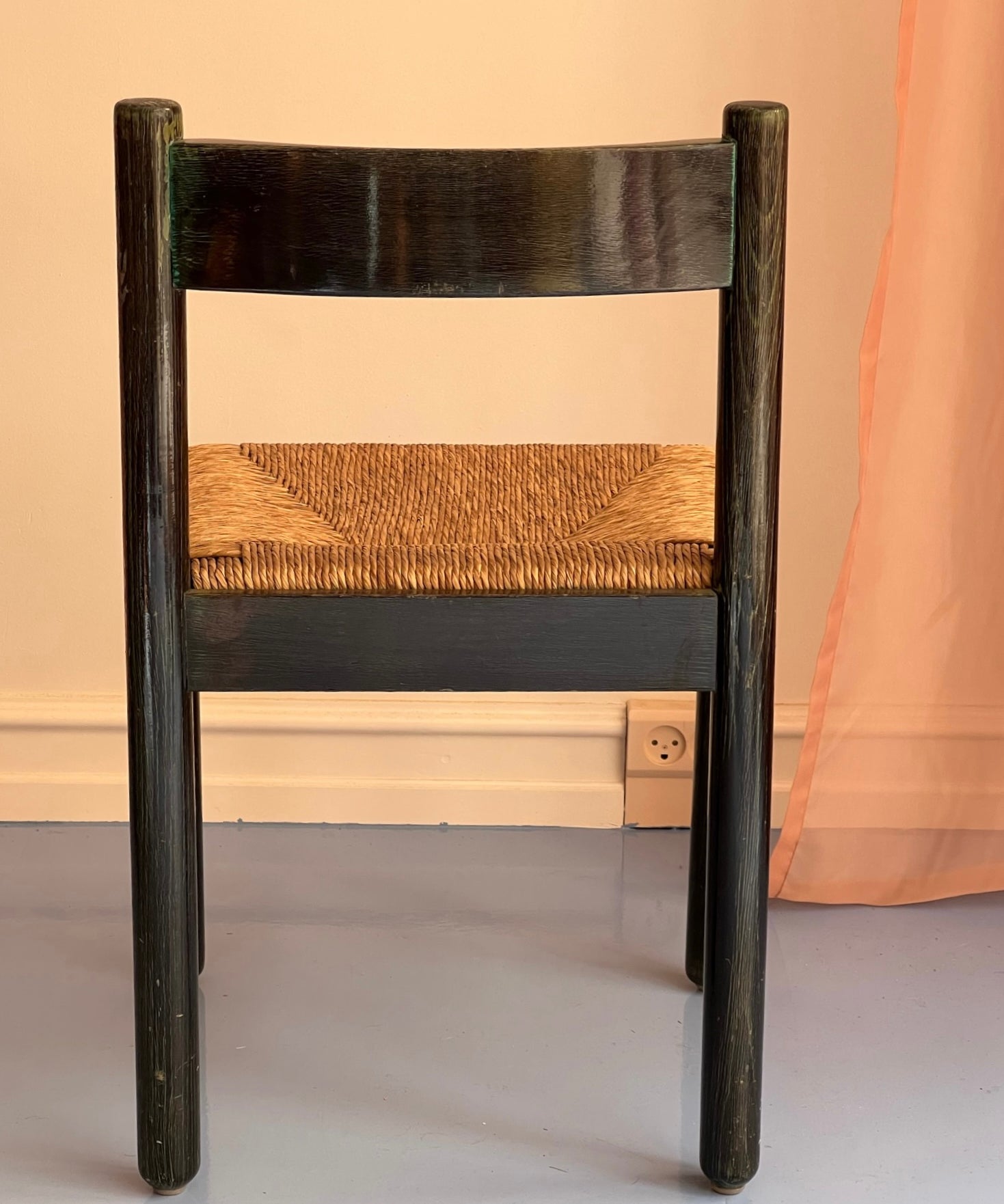 Carimate chair by Vico Magistretti