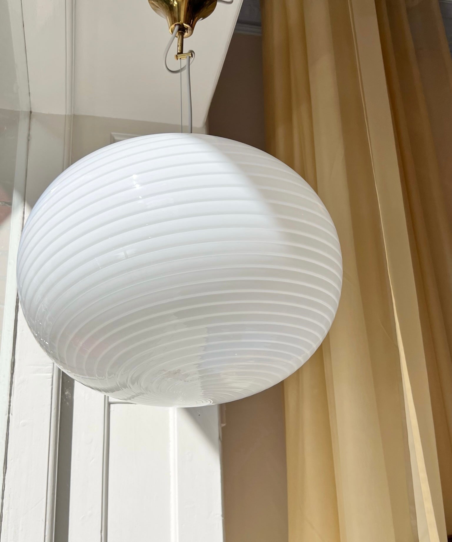 Vintage Murano oval white swirl ceiling lamp (D48)