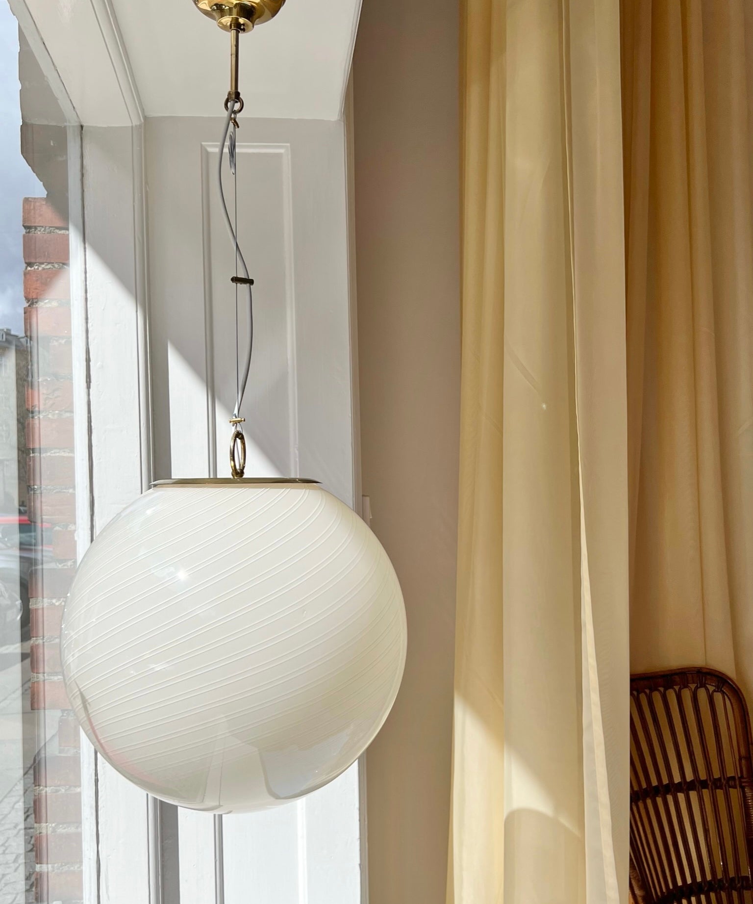 Vintage Murano cream/white ceiling lamp