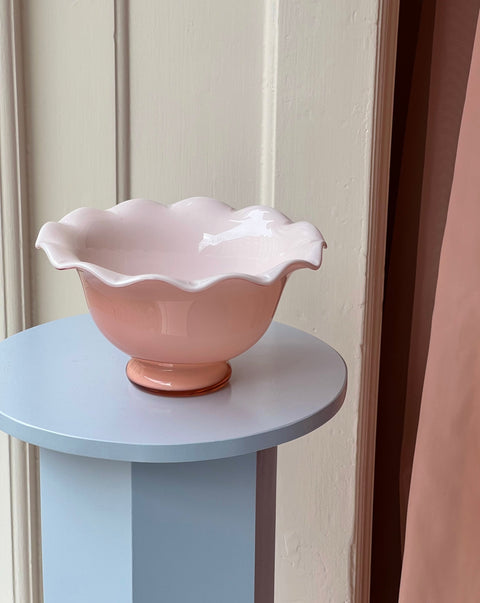 Vintage pink/peach Murano tall bowl with ruffled edges