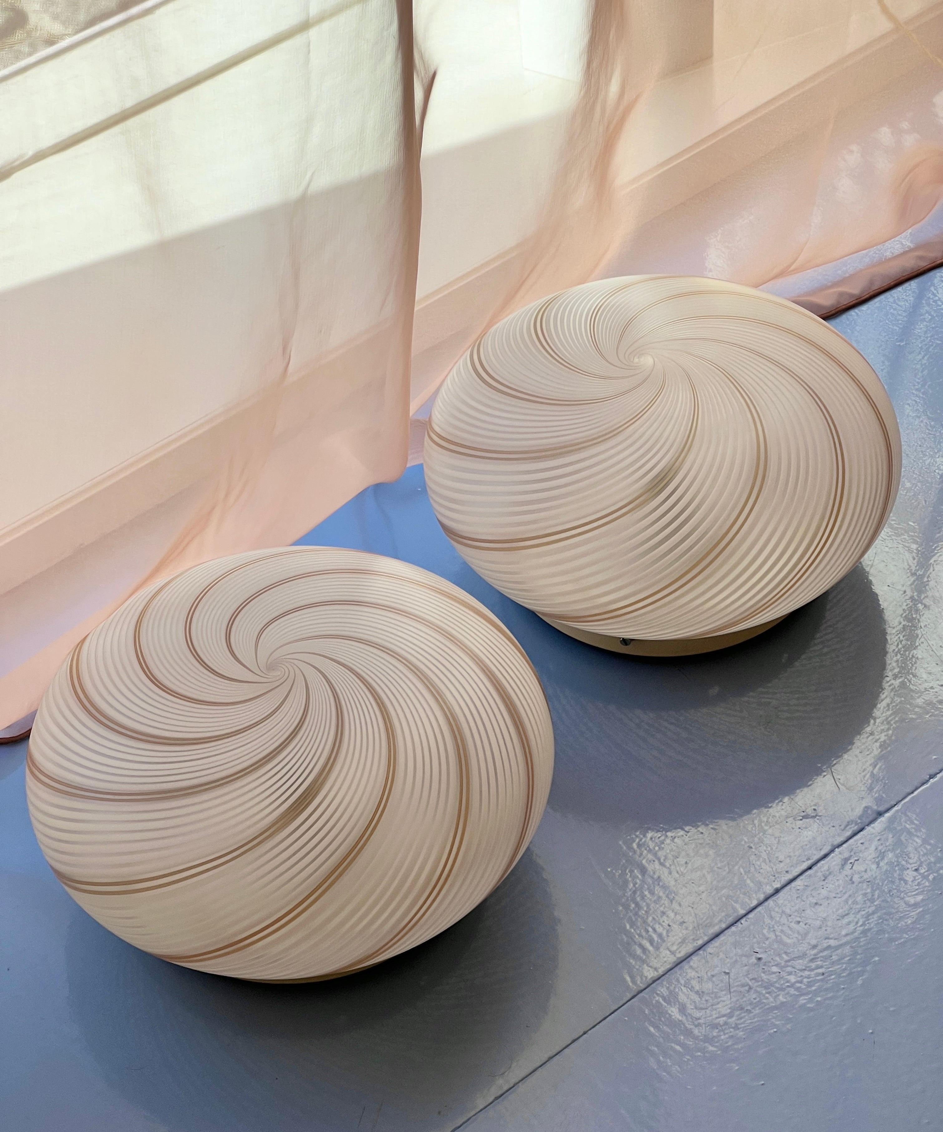 Vintage Murano white/brown blurred swirl ceiling/wall lamp (D35)