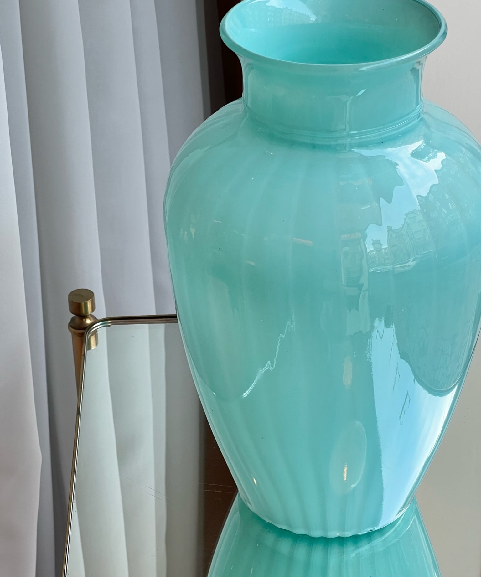 Vintage turquoise Murano vase