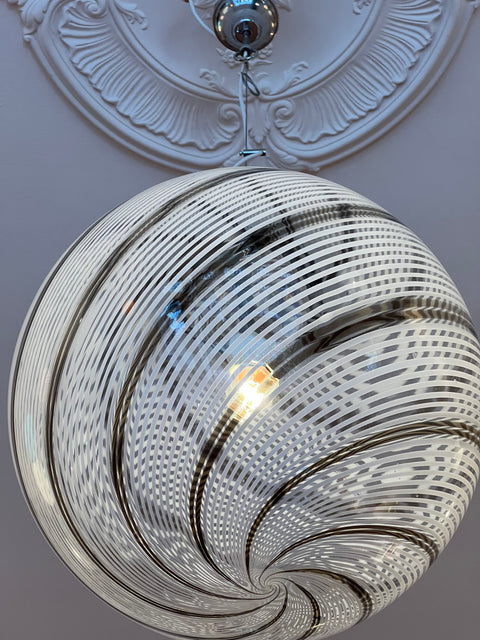 Vintage Murano white swirl round ceiling lamp (D40)