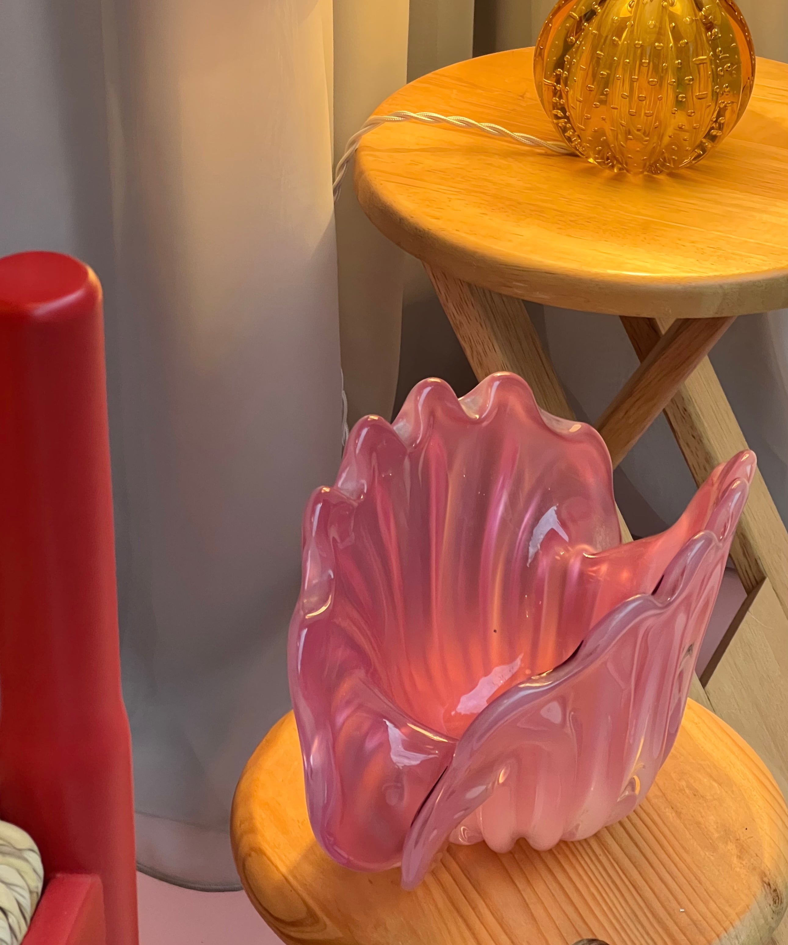 Vintage opal pink Murano shell bowl with pearl
