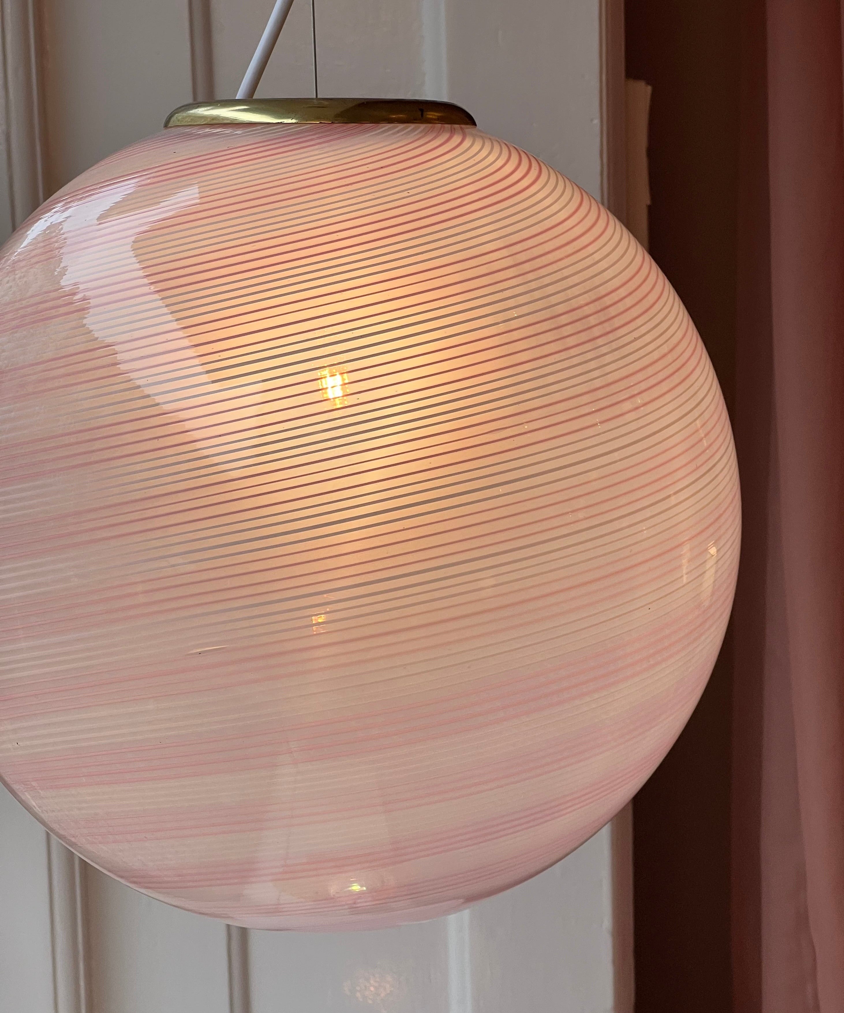 Vintage Murano light pink/white swirl ceiling lamp (D35)