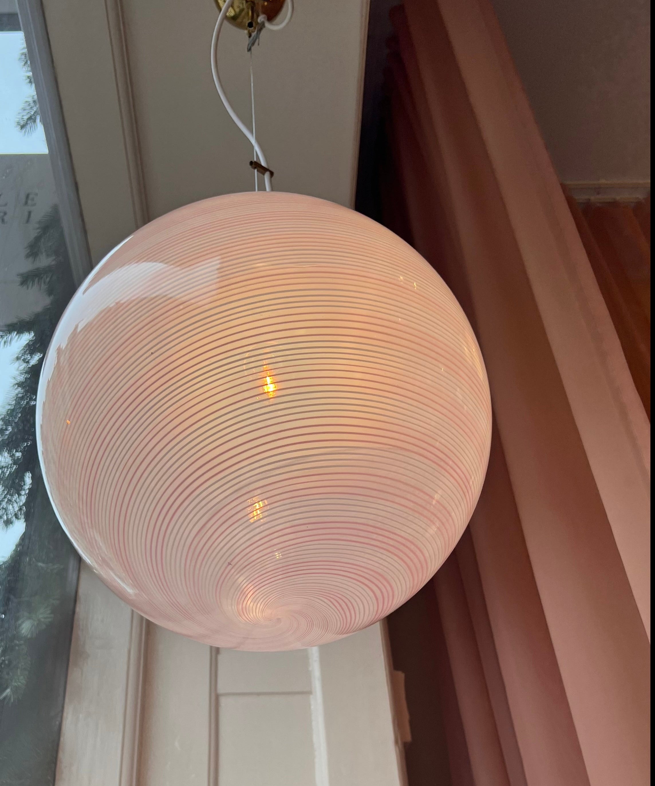 Vintage Murano light pink/white swirl ceiling lamp (D35)