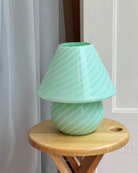 Mushroom table lamp - Light pastel green/white swirl