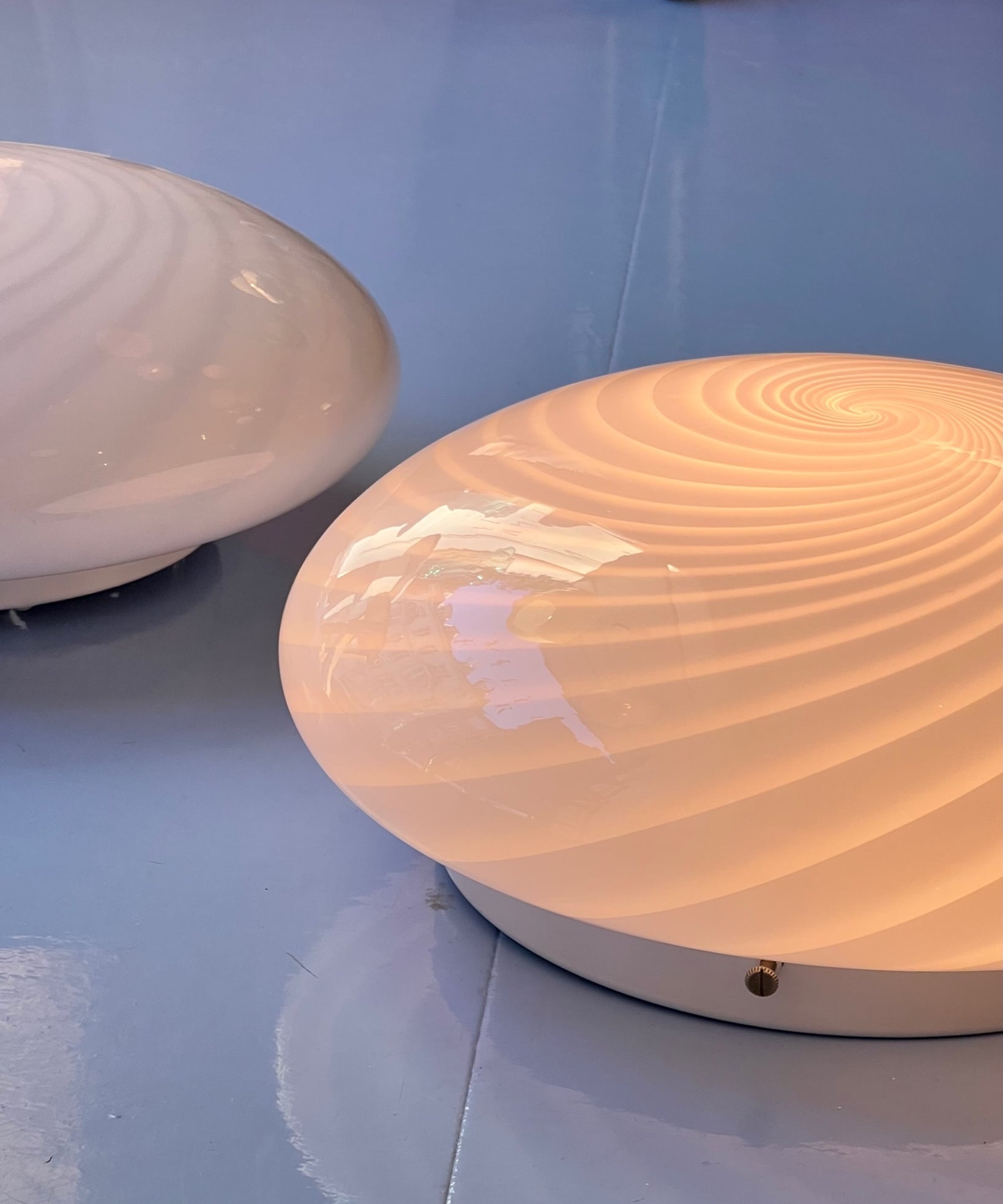 Vintage Murano light pink swirl ceiling/wall lamp (D28)