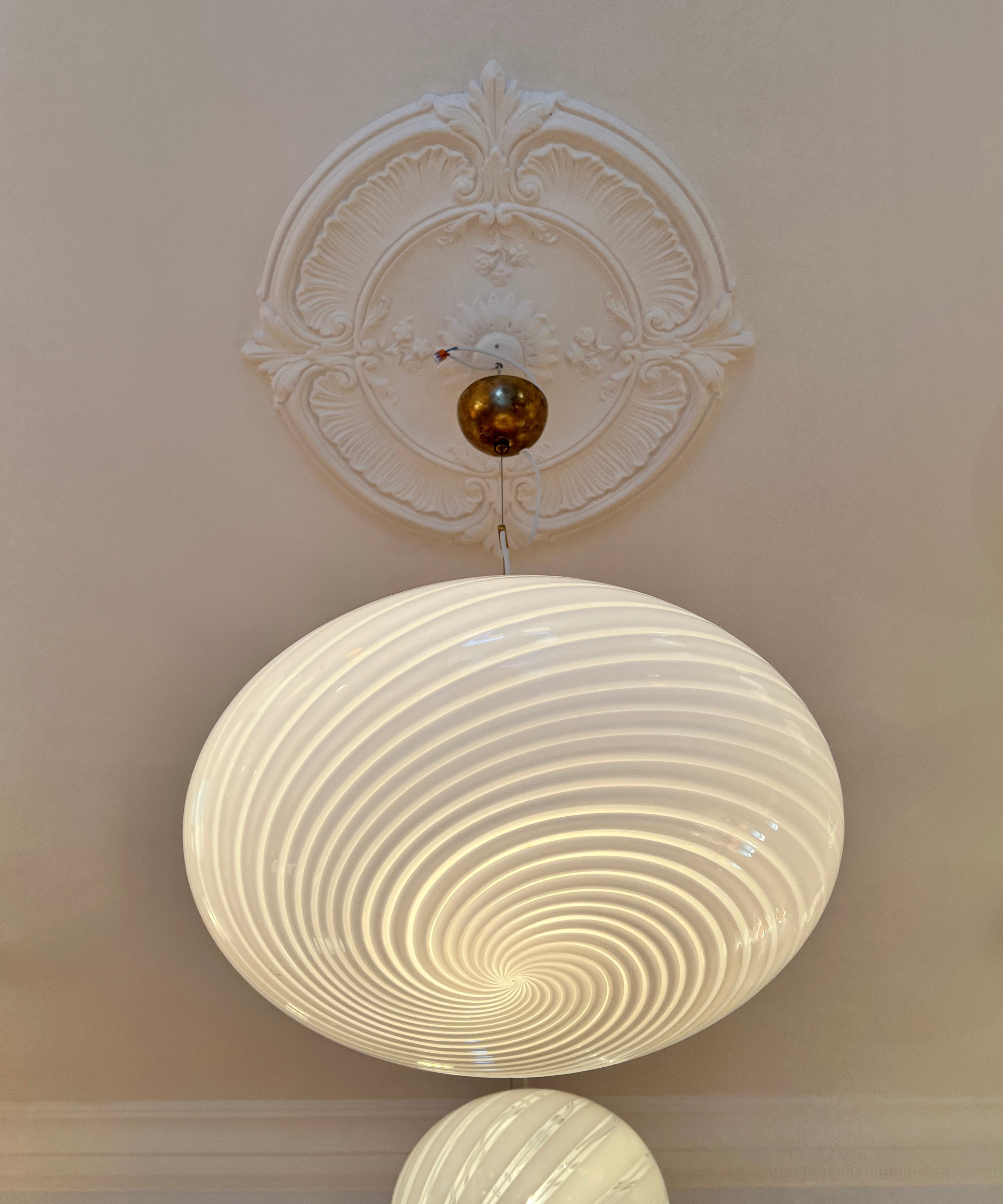 Large vintage oval white swirl Murano ceiling lamp (D50)
