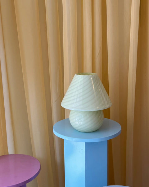 Mushroom table lamp - Pistachio swirl